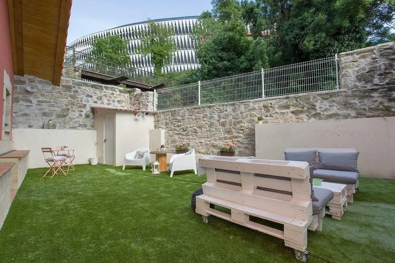 Apartamento Dulcelia Bilbao. Relax y confort en la ría .EBI-873